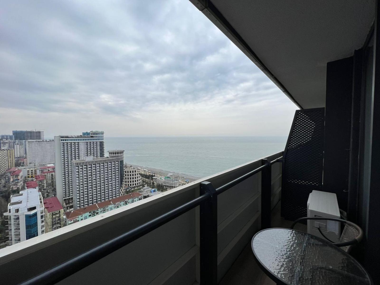 Orbi City Seaview บาทูมิ ภายนอก รูปภาพ